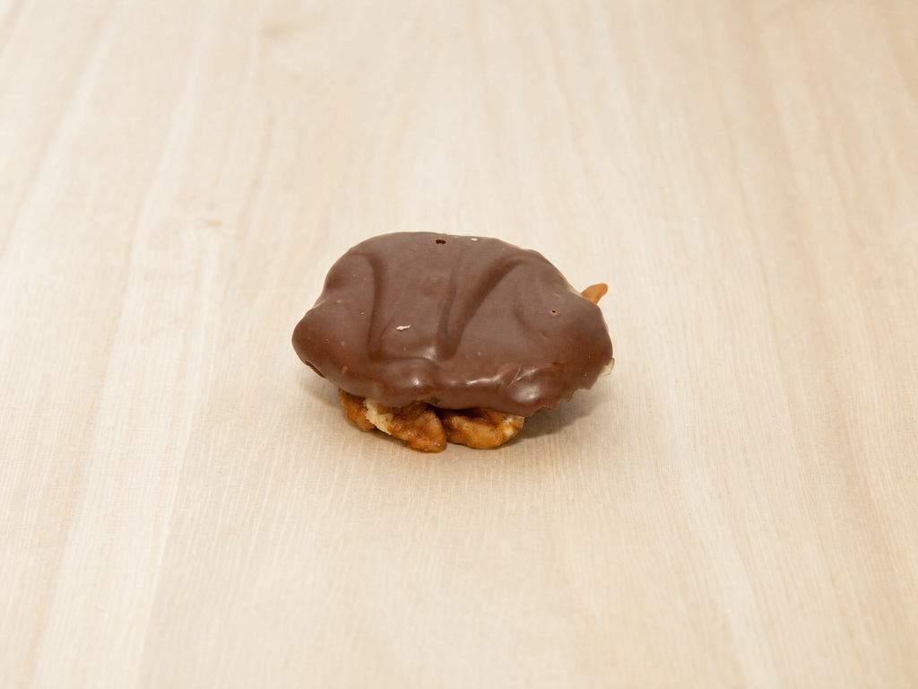 QBEE Pecan Honeymoons