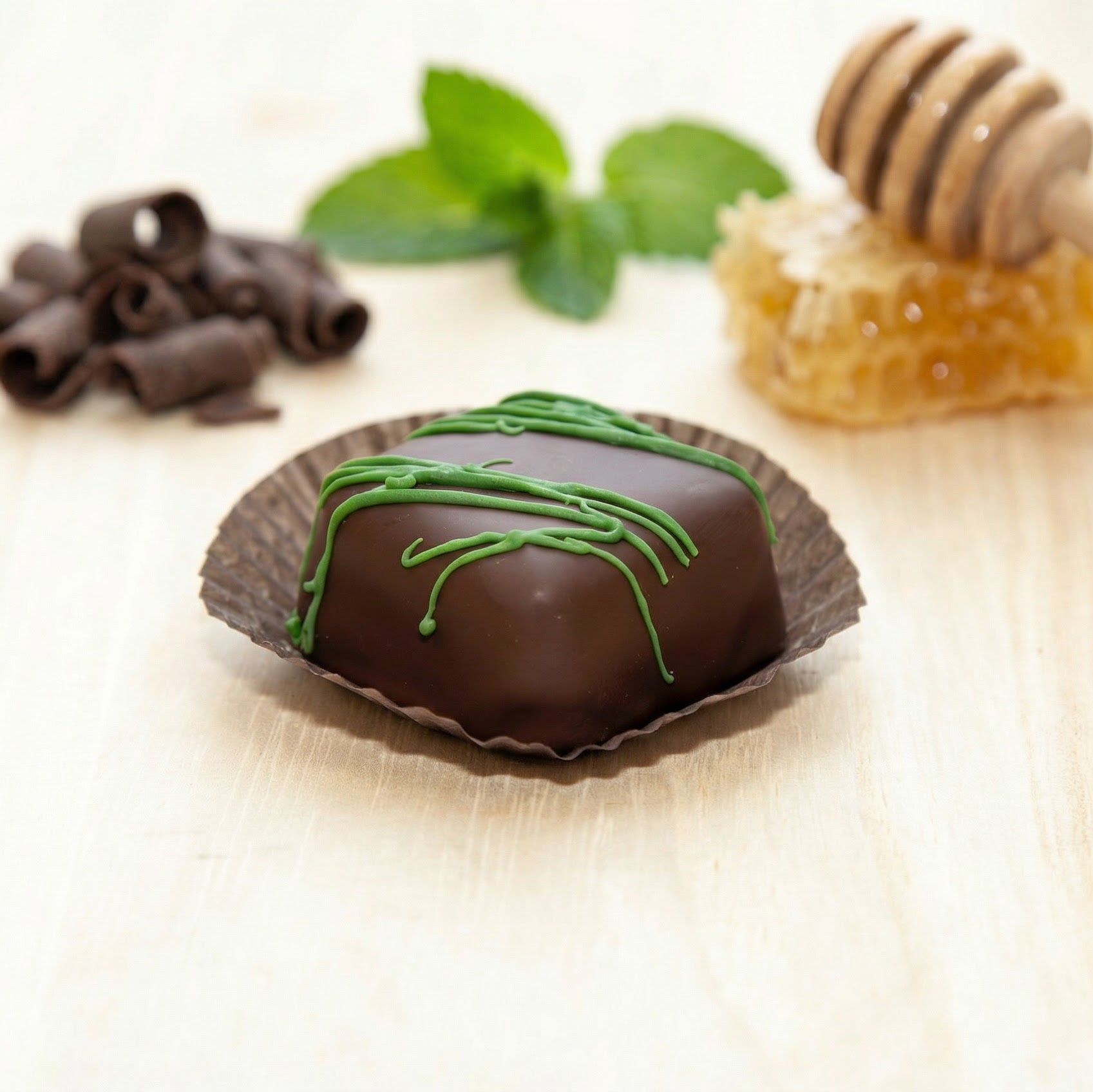 Dark Mint Classic